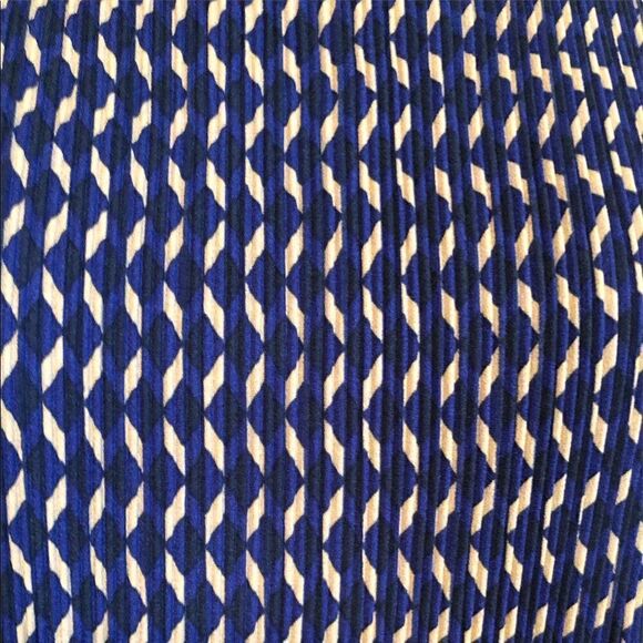 Unavailable designer   - Picture 2 of 2